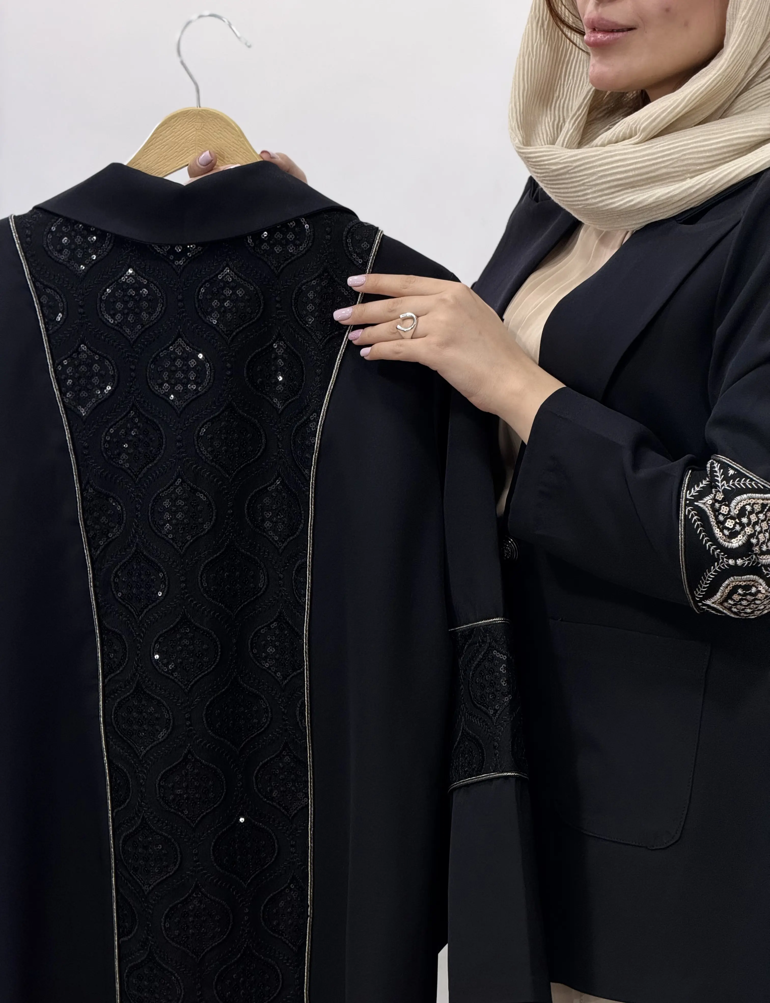 مانتو مجلسی سوزندوزی آیسو نگارین